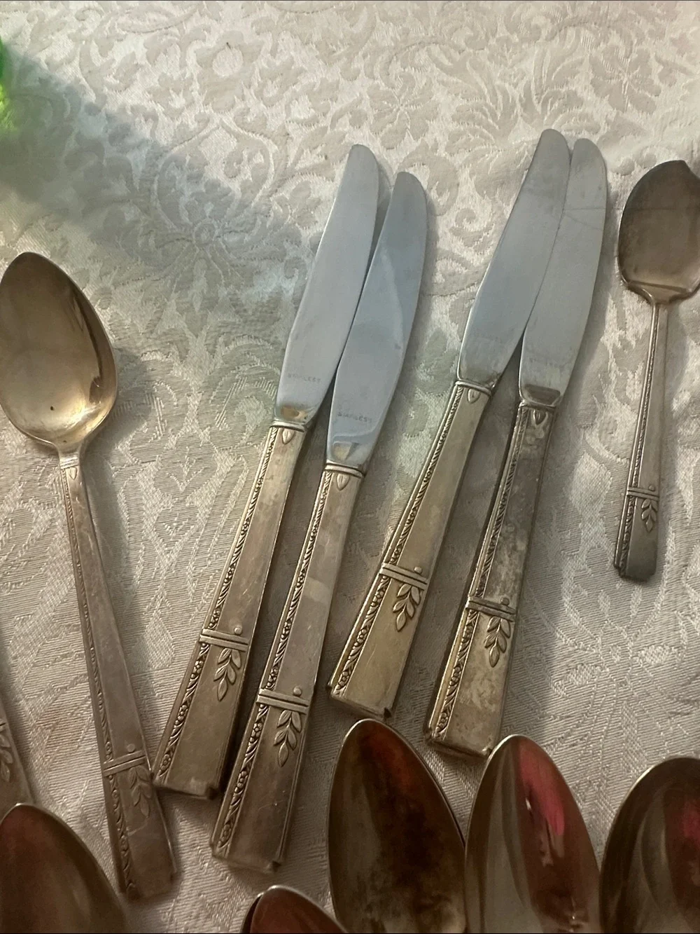 Vintage Oneida Prestige Plate Grenoble Silver plate Flatware 47 Pieces